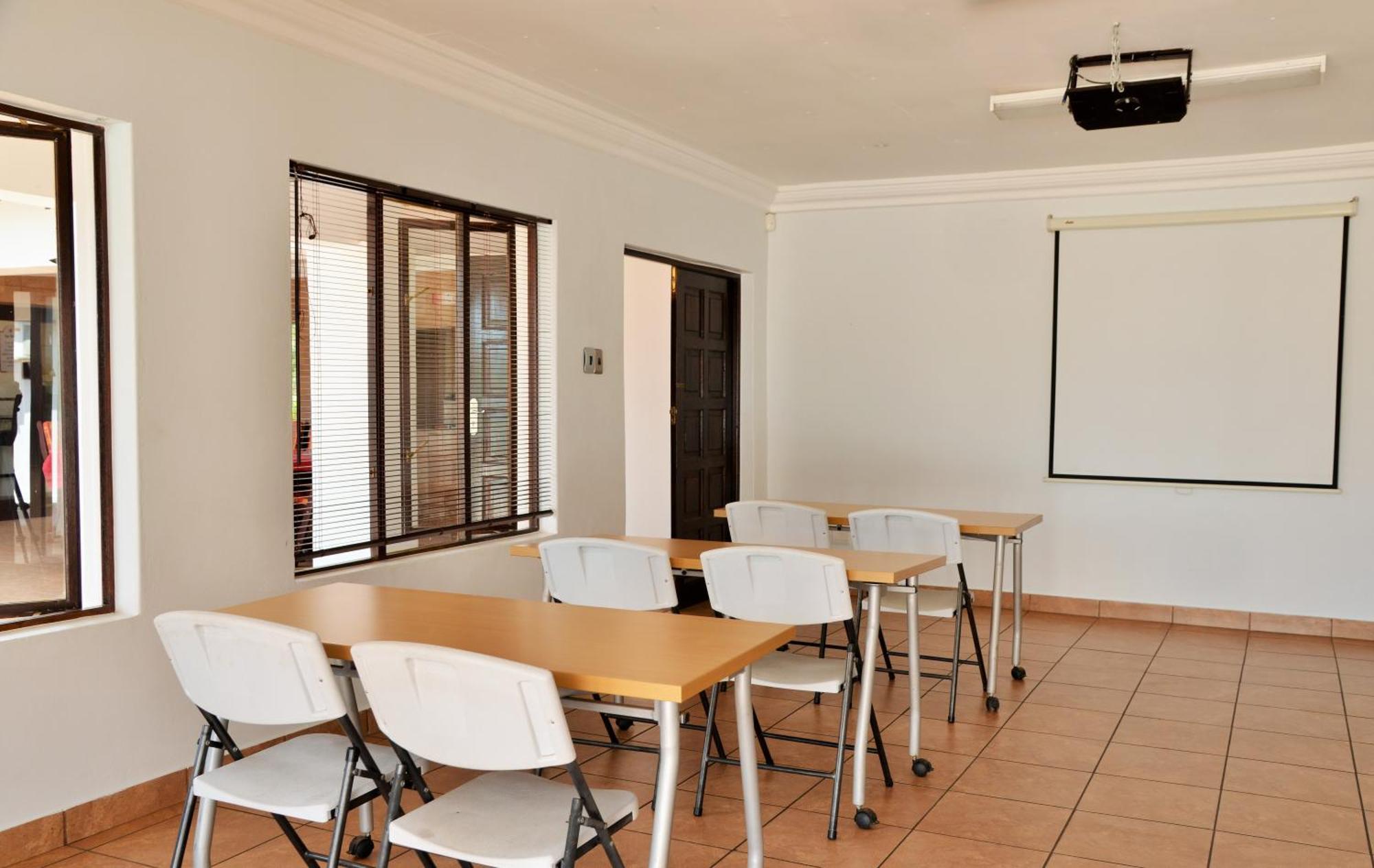 Indlovukazi Guesthouse Hartbeespoort Ngoại thất bức ảnh